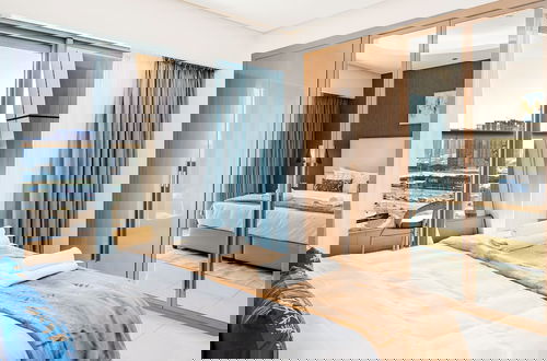 Foto 4 - Glamorous 2BR in Damac Paramount Tower