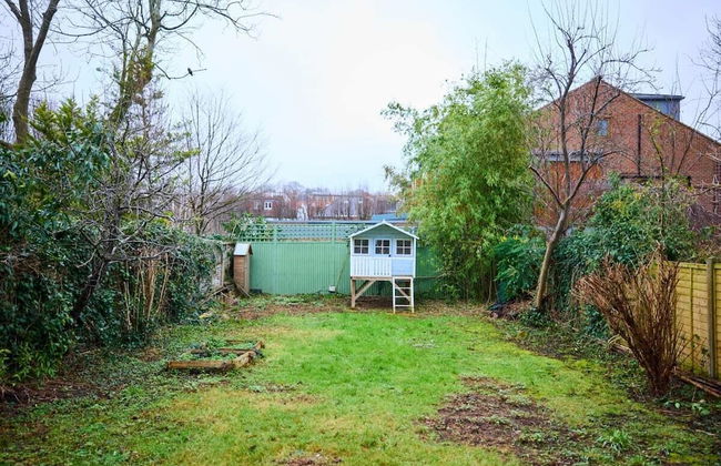 The Rosebery Retreat - Inviting 4bdr With Garden - Foto 12