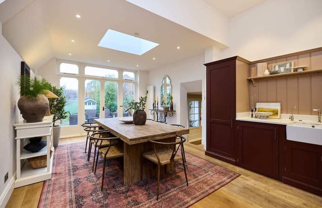 The Rosebery Retreat - Inviting 4bdr With Garden - Foto 27