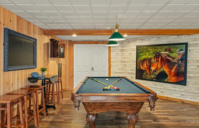 Mountain Escape With Game Room Balcony Stunning Views in the Poconos Christina - Foto 18