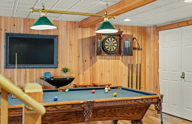 Mountain Escape With Game Room Balcony Stunning Views in the Poconos Christina - Foto 17