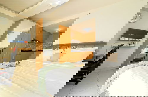 Foto 5 - Cozy and Best Deal Studio Apartment Amethyst