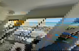 Foto 3 - ApartHotel by Comfort Suites