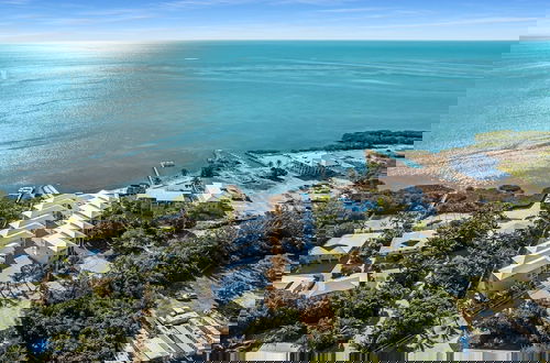 Foto 57 - Islamorada Home, Ocean Views, Playroom, Near Tiki Bar, Pool, And Boat Dockage, Ultimate Keys Getaway 3 Bedroom Home by RedAwning