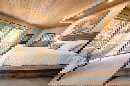 Foto 41 - Heavenly Valley by Avantstay Home w Pool Sauna Hot Tub Game Room Tennis Crt Basketball Crt