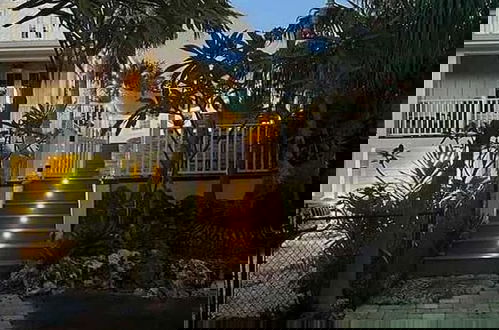 Foto 41 - NEW Jungle Paradise Treehouse Suite With Resort Amenities Elevator Access Outdoor Kitchen Lagoon Lazy River Pool RV Hook up