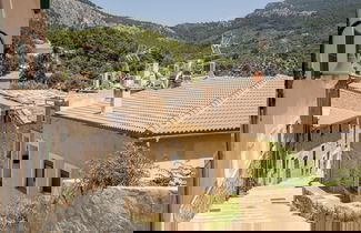 Foto 1 - Bright Apartment Near Mountains