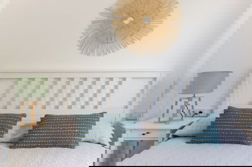 Foto 5 - Bright Apartment Near Mountains