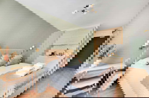 Foto 1 - Modern 
