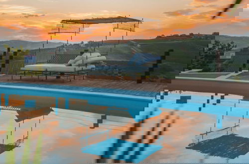 Foto 33 - Enticing Apartment in Ascoli Piceno With Swimming Pool
