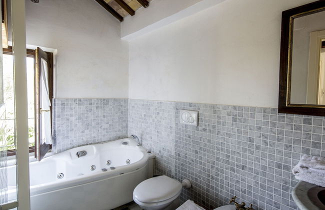 Enticing Apartment in Ascoli Piceno With Swimming Pool - Foto 25