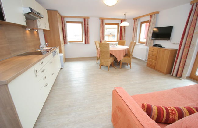 Spacious Apartment in Uderns Near Ski Area - Foto 42