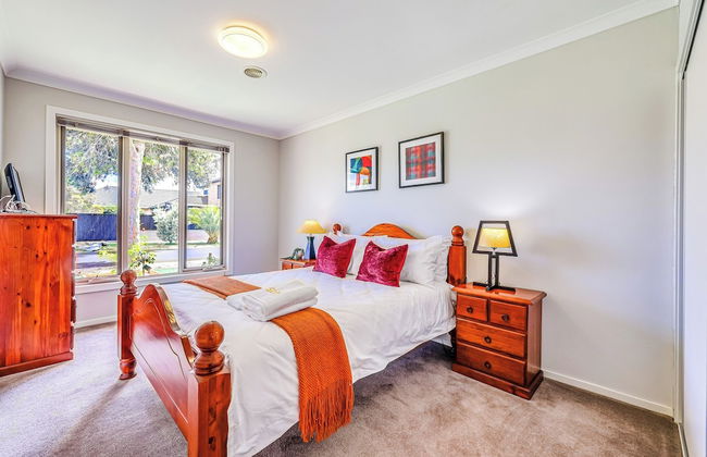StayAU Spacious Stay Point Cook - Photo 16