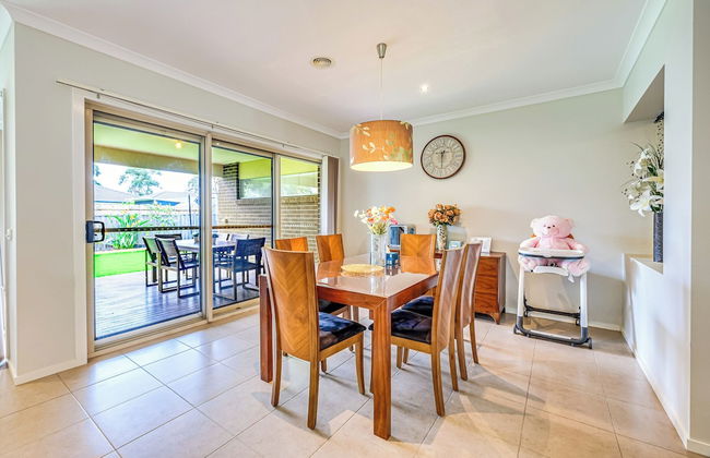 StayAU Spacious Stay Point Cook - Photo 32