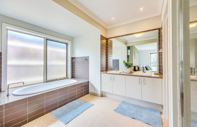 StayAU Spacious Stay Point Cook - Photo 72