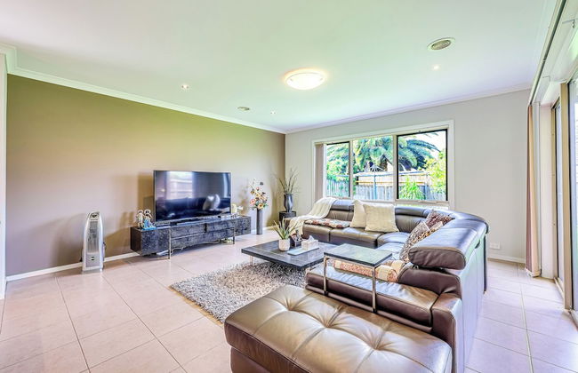 StayAU Spacious Stay Point Cook - Photo 58
