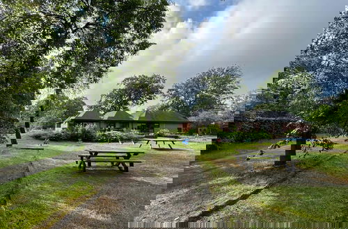 Foto 70 - Tranquil Holiday Home in the Middle of Nature