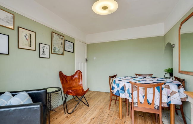 Cheerfull 3-bedroom Home With Parking Garden - Foto 9