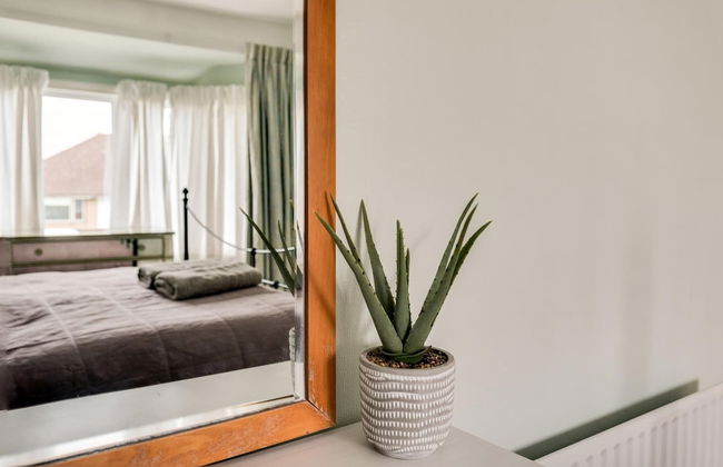 Cheerfull 3-bedroom Home With Parking Garden - Foto 19