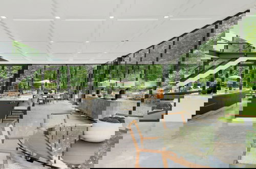 Foto 58 - Glass Villa East Hampton