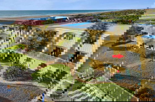 Foto 72 - Beachfront Luxe Epic Ocean Views Sleeps 6