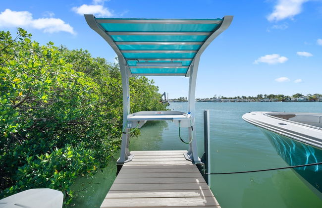 Luxury Seaside Escape Pool Dock Scenic Views - Foto 60