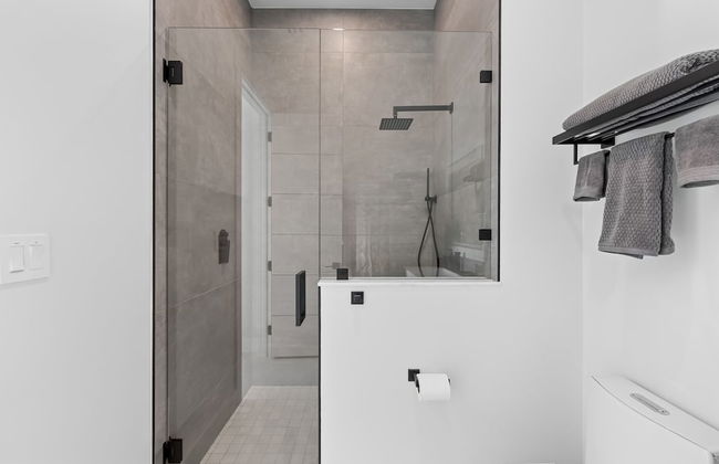 Luxury Seaside Escape Pool Dock Scenic Views - Foto 39