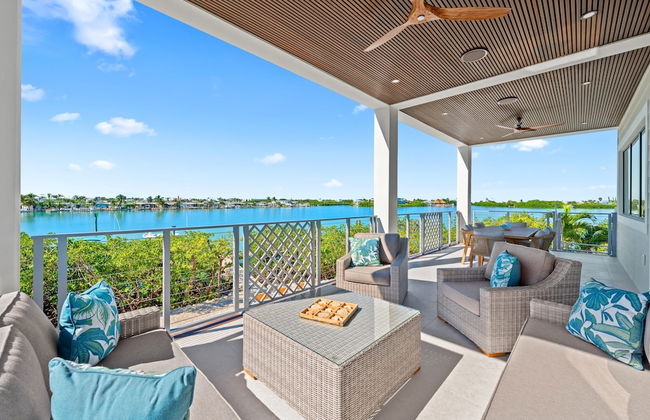 Luxury Seaside Escape Pool Dock Scenic Views - Foto 66