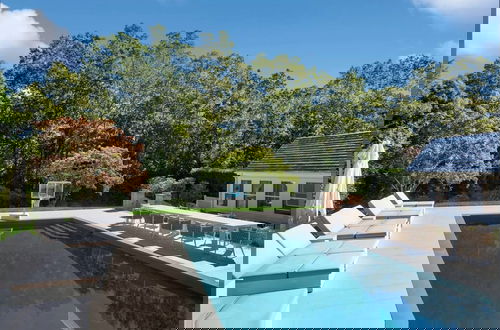 Photo 31 - Luxury Villa 7br 7baths With a Private Pool Hamptons