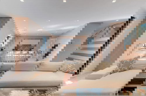 Photo 23 - Luxury Villa 7br 7baths With a Private Pool Hamptons