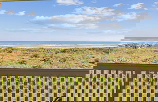 Foto 2 - Ocean View 3BR Condo-amenities Free Tix