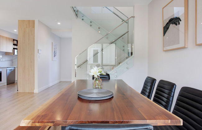 Central Oasis Townhouse with Parking - Foto 16