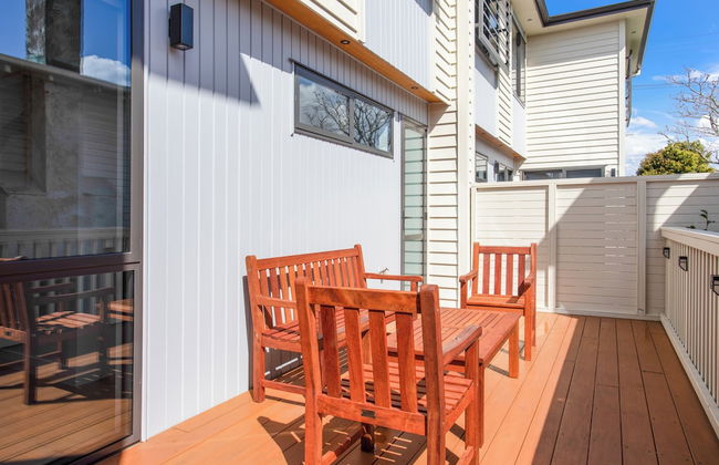 Central Oasis Townhouse with Parking - Foto 29