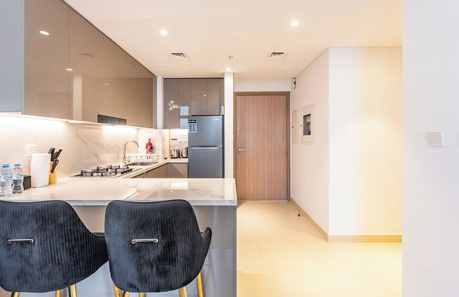 Luxury Meydan Escape Condo with City View - Foto 39