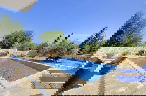 Photo 4 - Villa Pinelopi With 2 Bedrooms and 3 Bathrooms