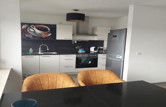 Modern Apartment With Balcony - Foto 33