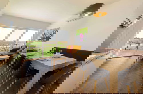 Foto 9 - Apartment With Pool, Roof Terrace, Garden