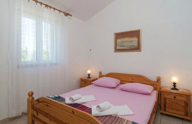 Holiday Home Blossom - Four Bedroom Holiday Home With Outdoor Pool and Jacuzzi - - Foto 7