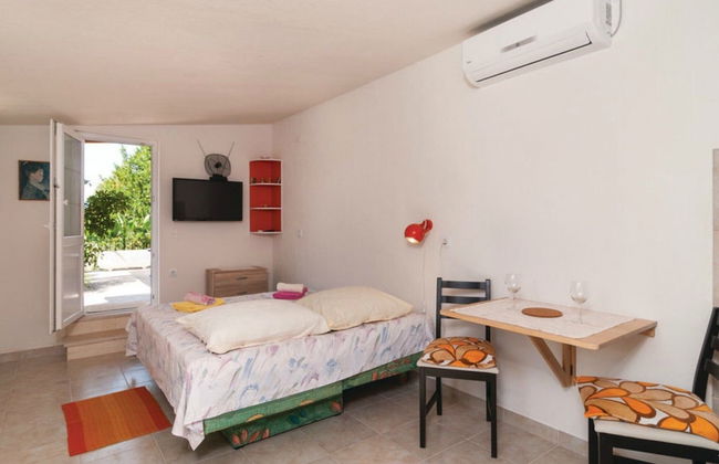 Holiday Home Blossom - Four Bedroom Holiday Home With Outdoor Pool and Jacuzzi - - Foto 4
