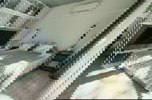 Foto 9 - Studio with Amenities and River View by BT Homes