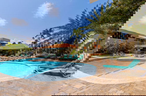 Foto 26 - 1 MIN Walk 2 Arashi Beach Suite w Roofdeck Pool