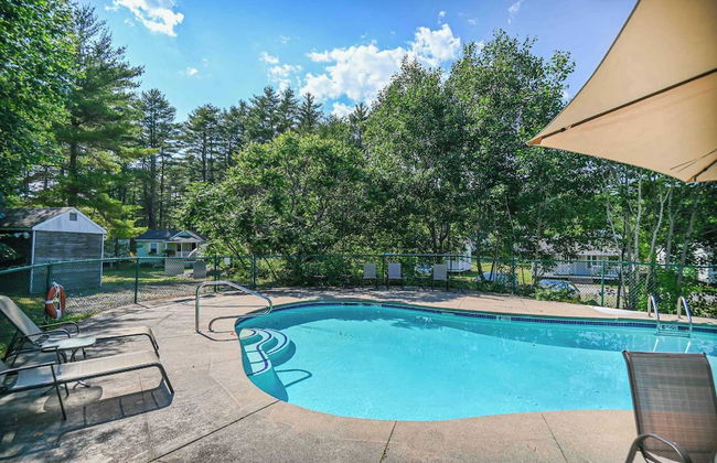 Cozy Cottage w/ Pool, BBQ and Outdoor Seating! - Foto 14