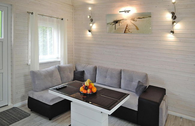 A Comfortable Holiday Home With a Swimming Pool and Jacuzzi in Miedzywodzie - Foto 6