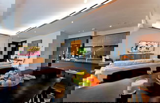 Photo 1 - 2-bed Executive Apt 620