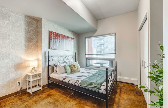 Luxury 2BR Condo - Downtown City Views - Foto 18
