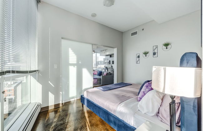Luxury 2BR Condo - Downtown City Views - Foto 15