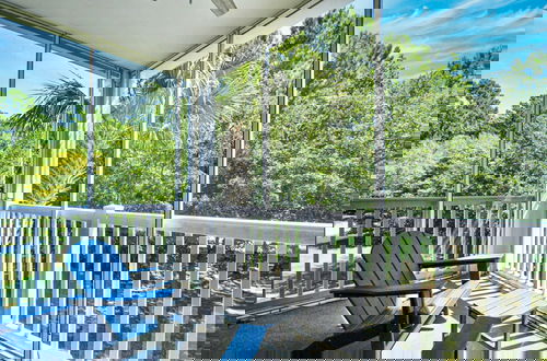 Photo 35 - Stylish Comfy Resort Gem Balcony Pool Parking