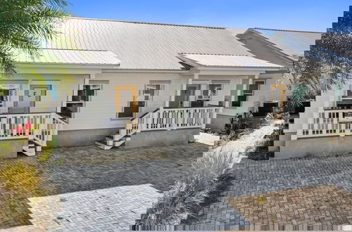 Foto 28 - Beach House - Seabreeze Bungalow by PHG