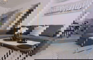 Photo 1 - 73 LCA - Stay Novel Apartment