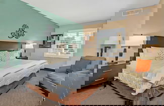 Foto 1 - King Bedroom Suite w Outdoor Pool Hot Tub Arcade